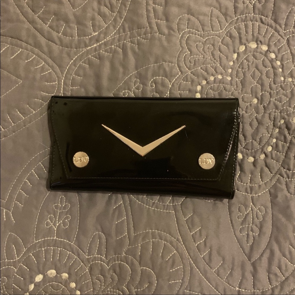 sed Lux de ville patent leather wallet